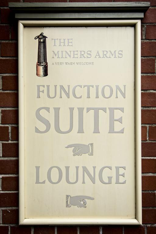The Miners Arms Hotel Leeds  Eksteriør billede