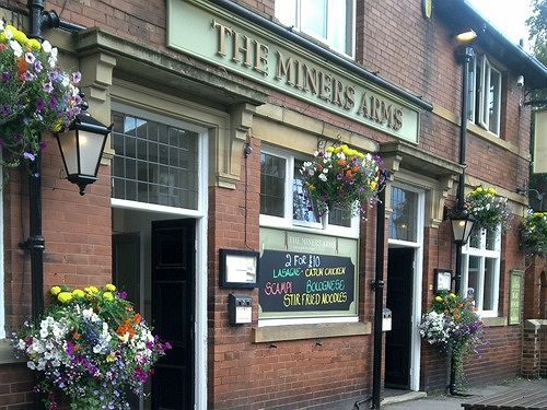 The Miners Arms Hotel Leeds  Eksteriør billede